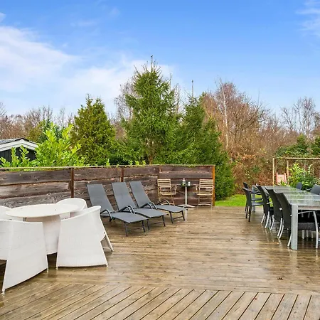 Holiday home Flot 12 Personers Pool Hus Taet Pa *